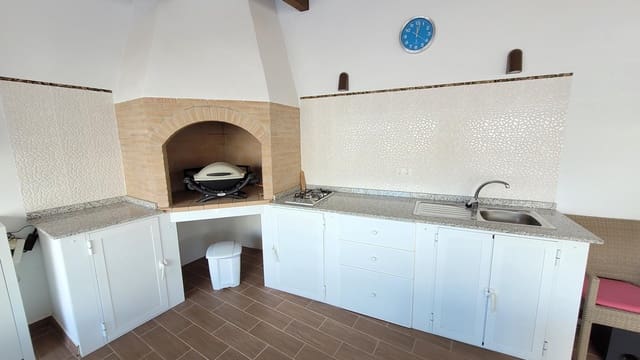 2 bedroom Villa for sale in Pinar de Campoverde, Pilar de la Horadada - € 399,000 (Ref: 9676375)