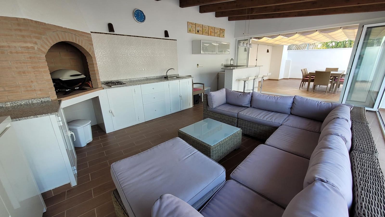 2 bedroom Villa for sale in Pinar de Campoverde with pool garage - € 399,000 (Ref: 9676375)