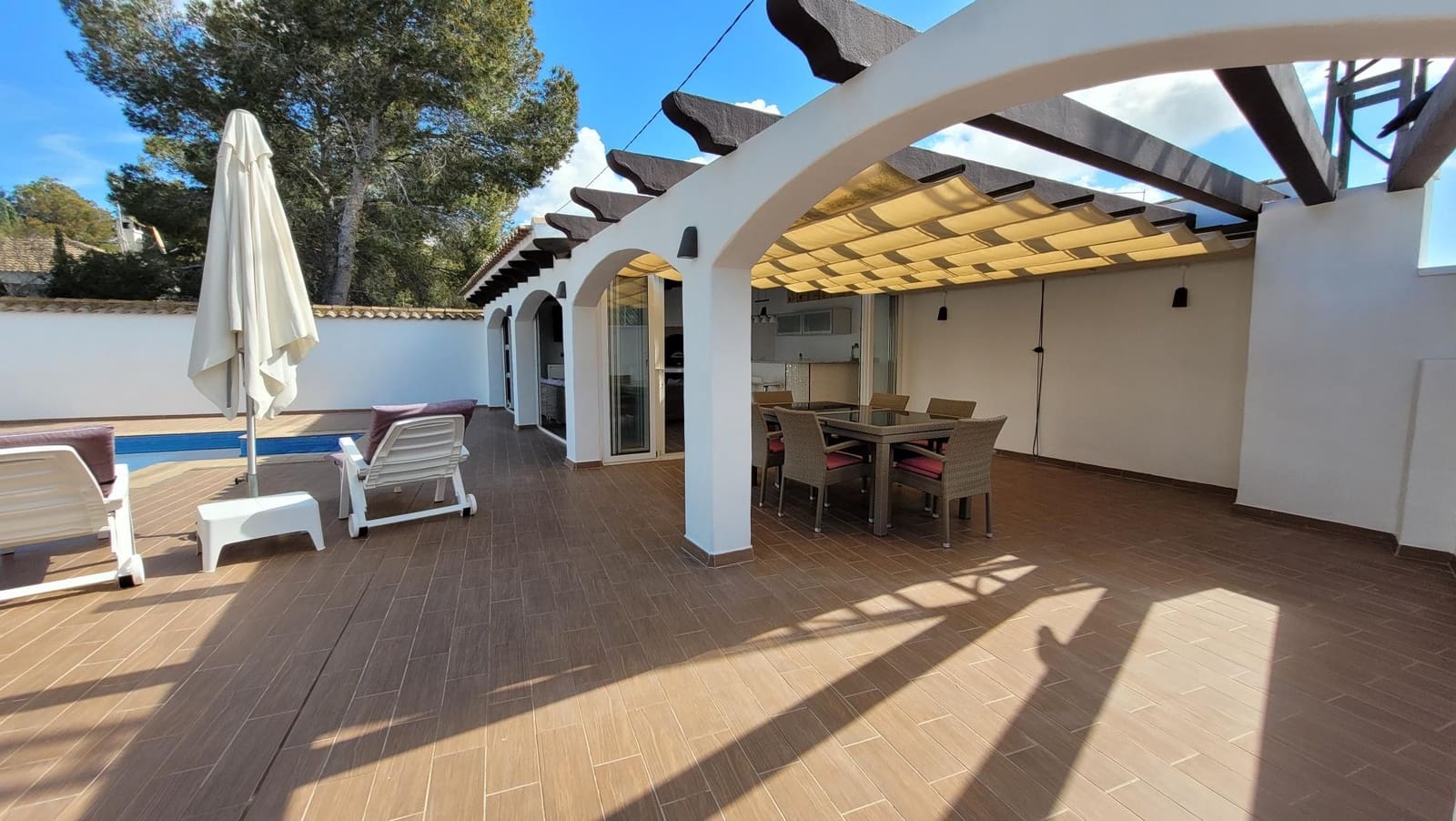 2 bedroom Villa for sale in Pinar de Campoverde with pool garage - € 399,000 (Ref: 9676375)