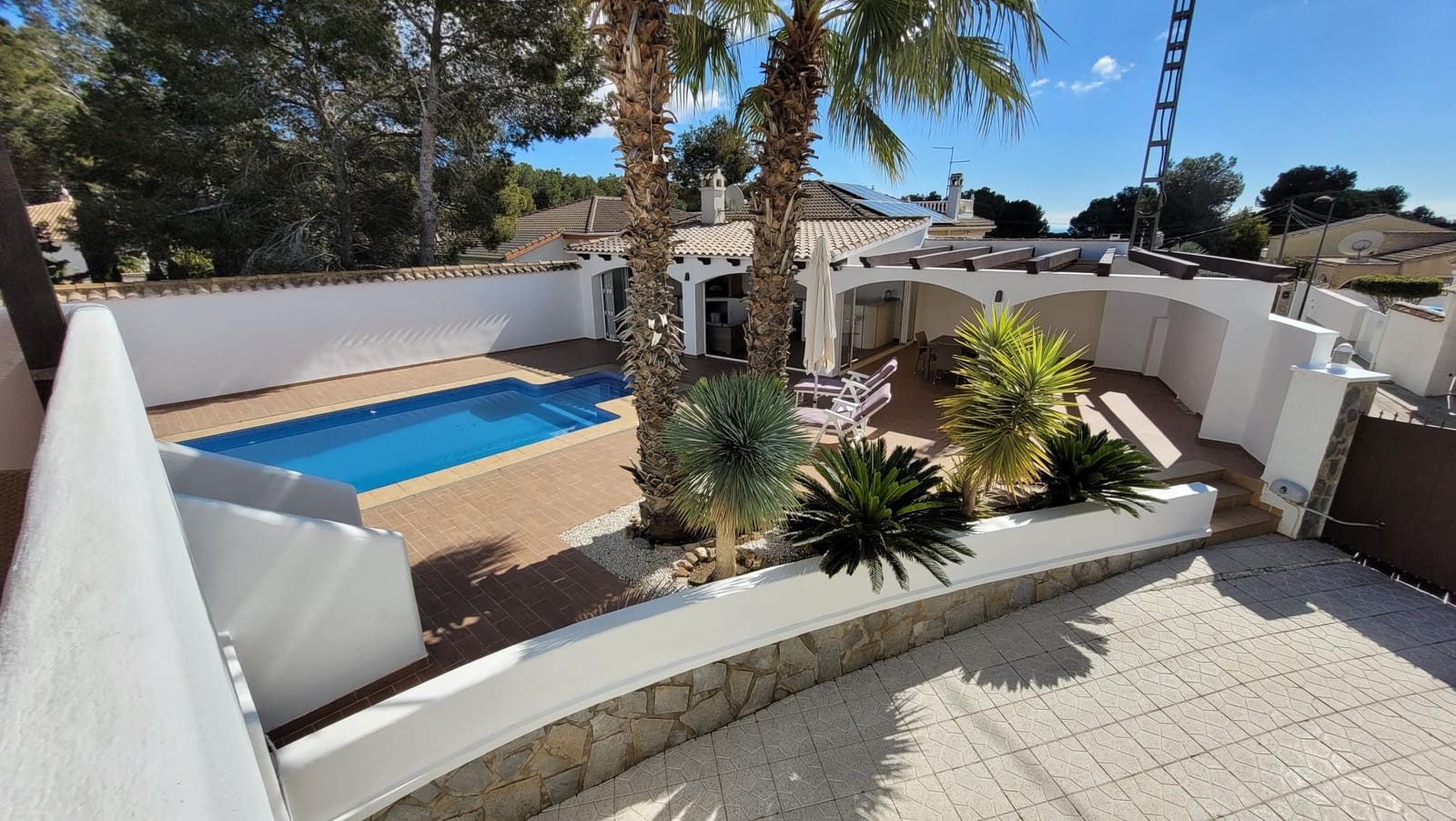 2 bedroom Villa for sale in Pinar de Campoverde with pool garage - € 399,000 (Ref: 9676375)
