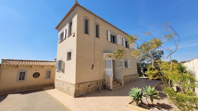 3 soverom Villa til salgs i Pinar de Campoverde, Pilar de la Horadada med svømmebasseng - € 525 000 (Ref: 9808929)