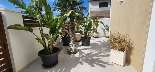 3 Zimmer Villa zu verkaufen in Torre de la Horadada, Pilar de la Horadada mit Pool Garage - 629.000 € (Ref: 9808930)