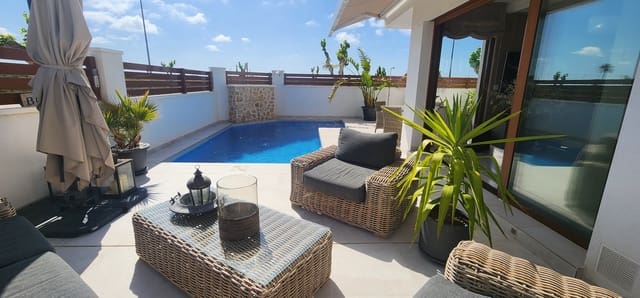 3 Zimmer Villa zu verkaufen in Torre de la Horadada, Pilar de la Horadada mit Pool Garage - 629.000 € (Ref: 9808930)