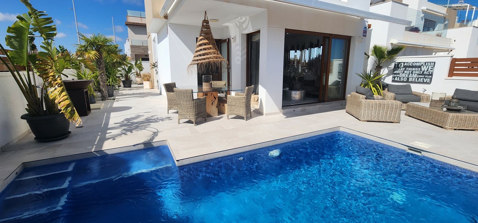 3 Zimmer Villa zu verkaufen in Torre de la Horadada mit Pool Garage - 629.000 € (Ref: 9808930)