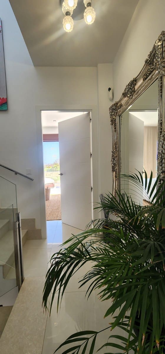 3 Zimmer Villa zu verkaufen in Torre de la Horadada mit Pool Garage - 629.000 € (Ref: 9808930)