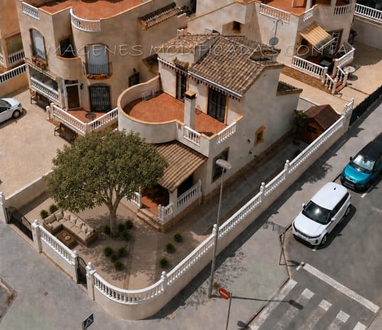 3 chambre Villa/Maison à vendre à Pinar de Campoverde, Pilar de la Horadada avec piscine - 265 000 € (Ref: 9820908)