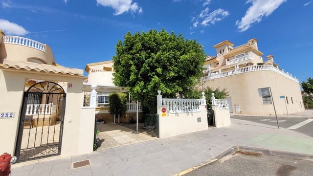 3 chambre Villa/Maison à vendre à Pinar de Campoverde, Pilar de la Horadada avec piscine - 265 000 € (Ref: 9820908)