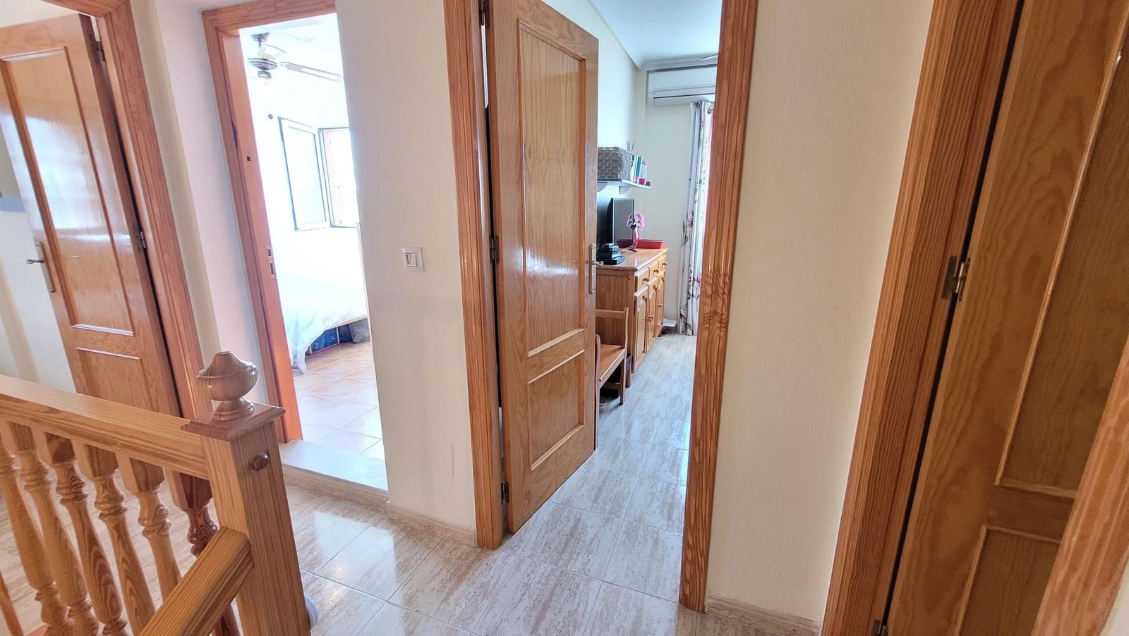 2 makuuhuone Paritalo myytävänä paikassa Pilar de la Horadada mukana uima-altaan 
autotalli - 229 500 € (Ref: 9879575)