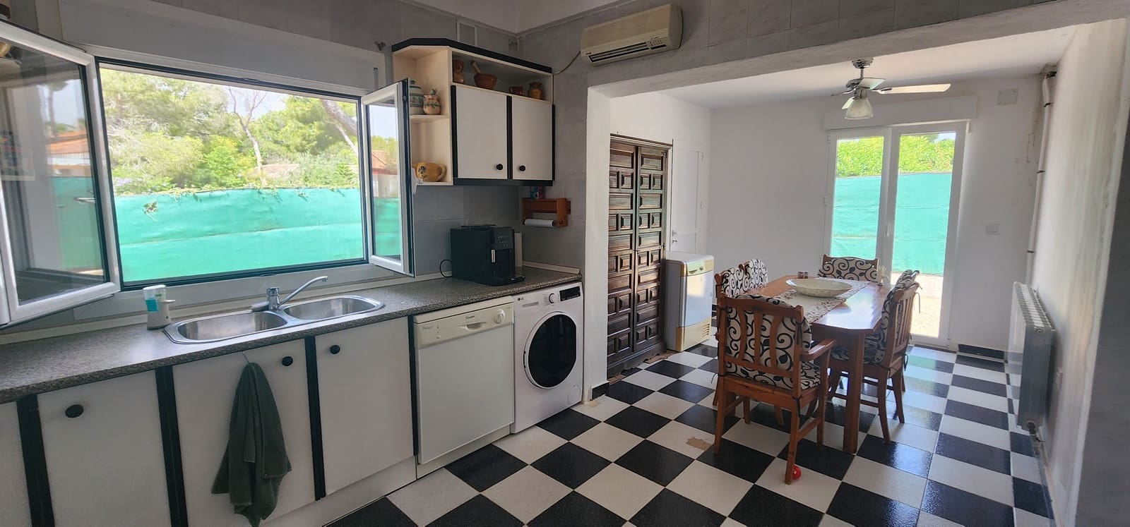 4 soverom Villa til salgs i Pinar de Campoverde med svømmebasseng garasje - € 420 000 (Ref: 9921438)