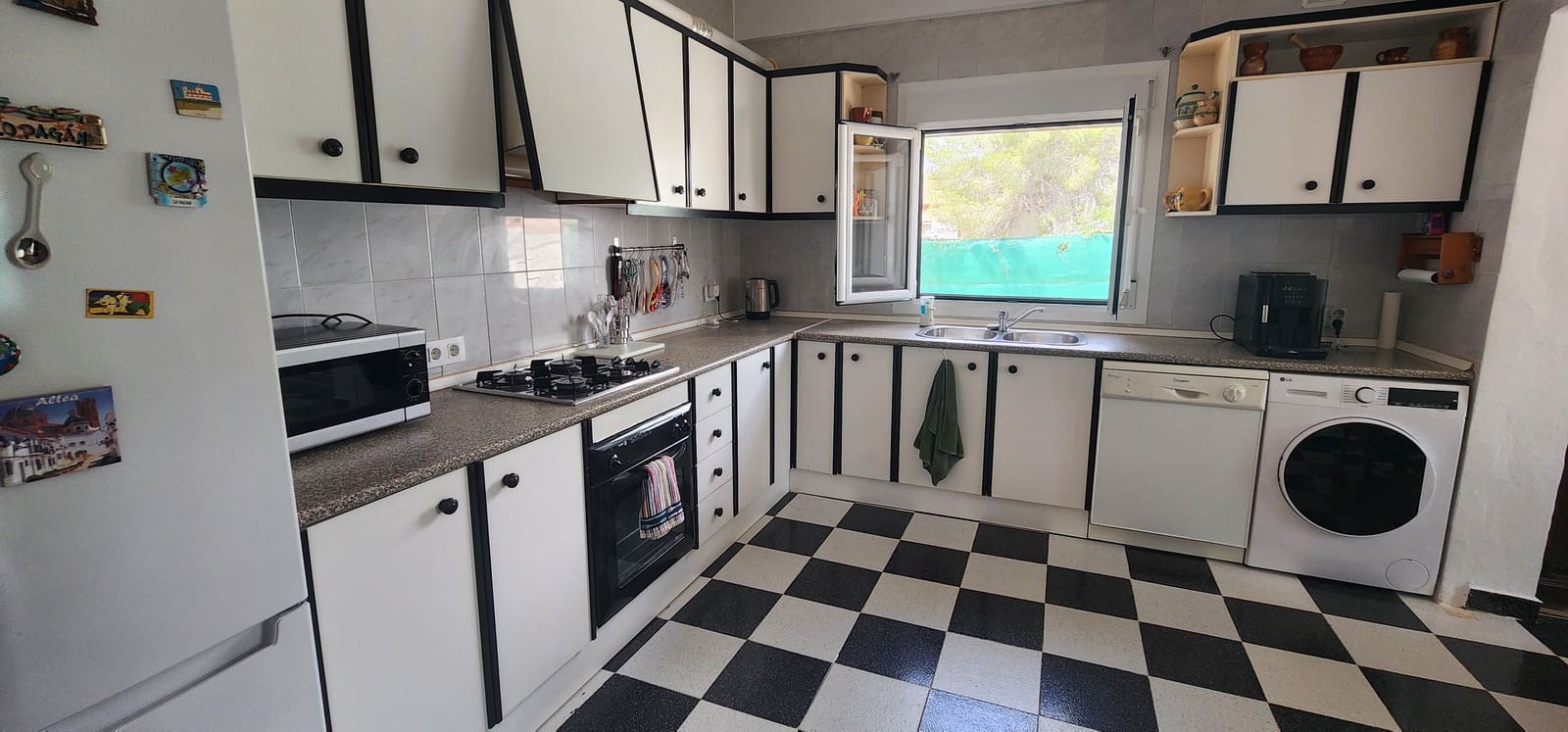 4 soverom Villa til salgs i Pinar de Campoverde med svømmebasseng garasje - € 420 000 (Ref: 9921438)