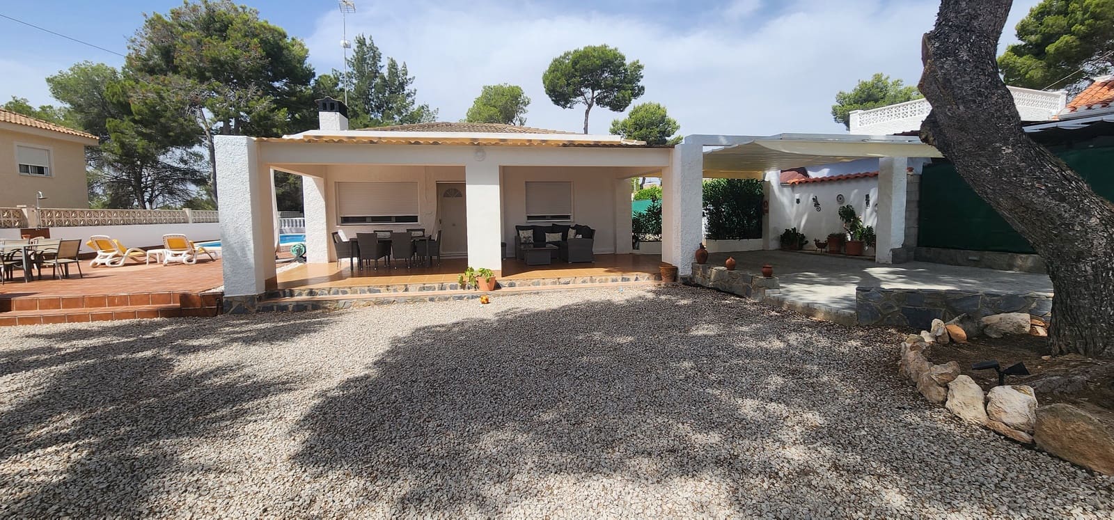 4 soverom Villa til salgs i Pinar de Campoverde med svømmebasseng garasje - € 420 000 (Ref: 9921438)