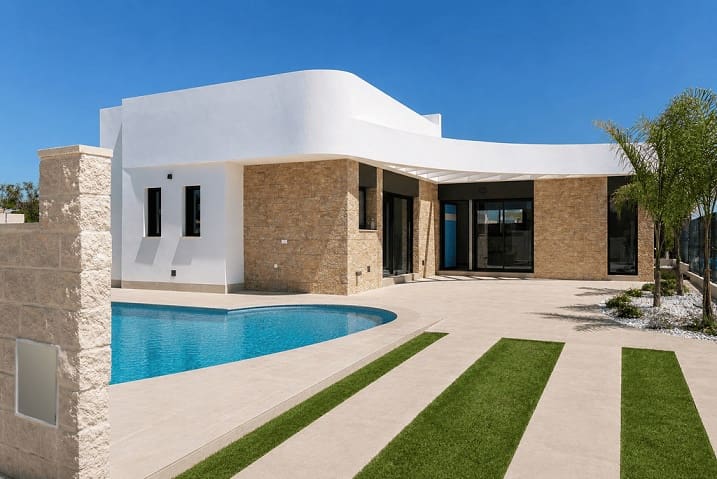 3 Zimmer Villa zu verkaufen in Los Montesinos mit Pool Garage - 535.000 € (Ref: 9937172)