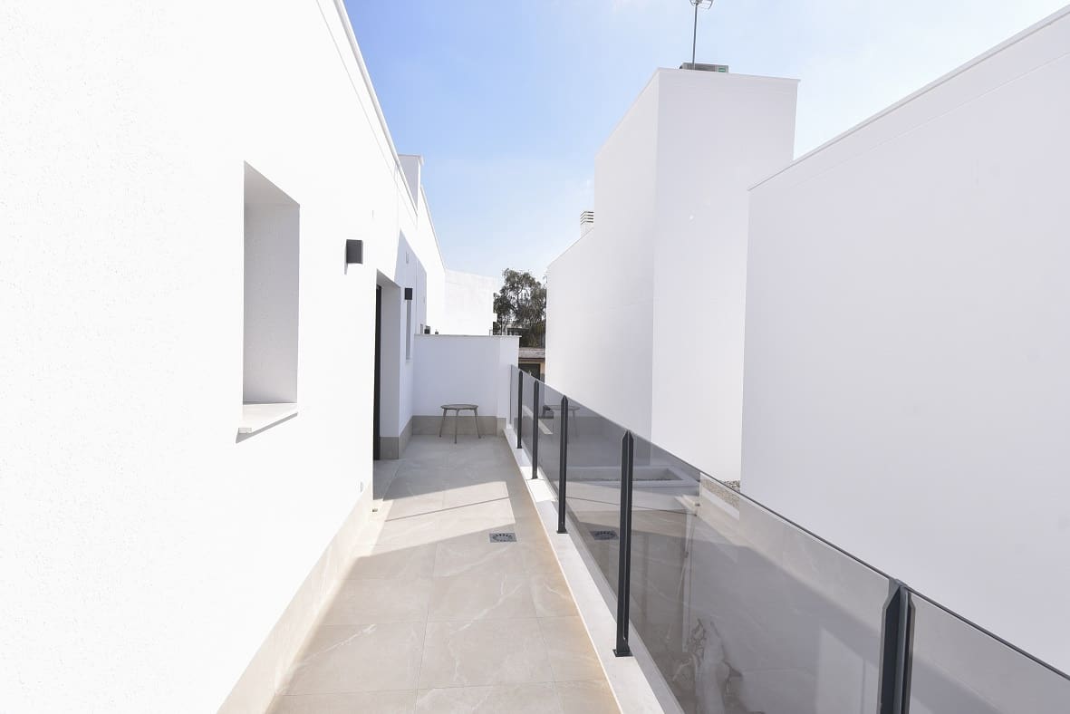 3 bedroom Villa for sale in San Pedro del Pinatar with pool garage - € 410,000 (Ref: 9937174)