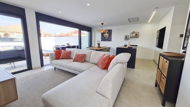 3 soverom Villa til salgs i San Pedro del Pinatar med svømmebasseng garasje - € 410 000 (Ref: 9937174)