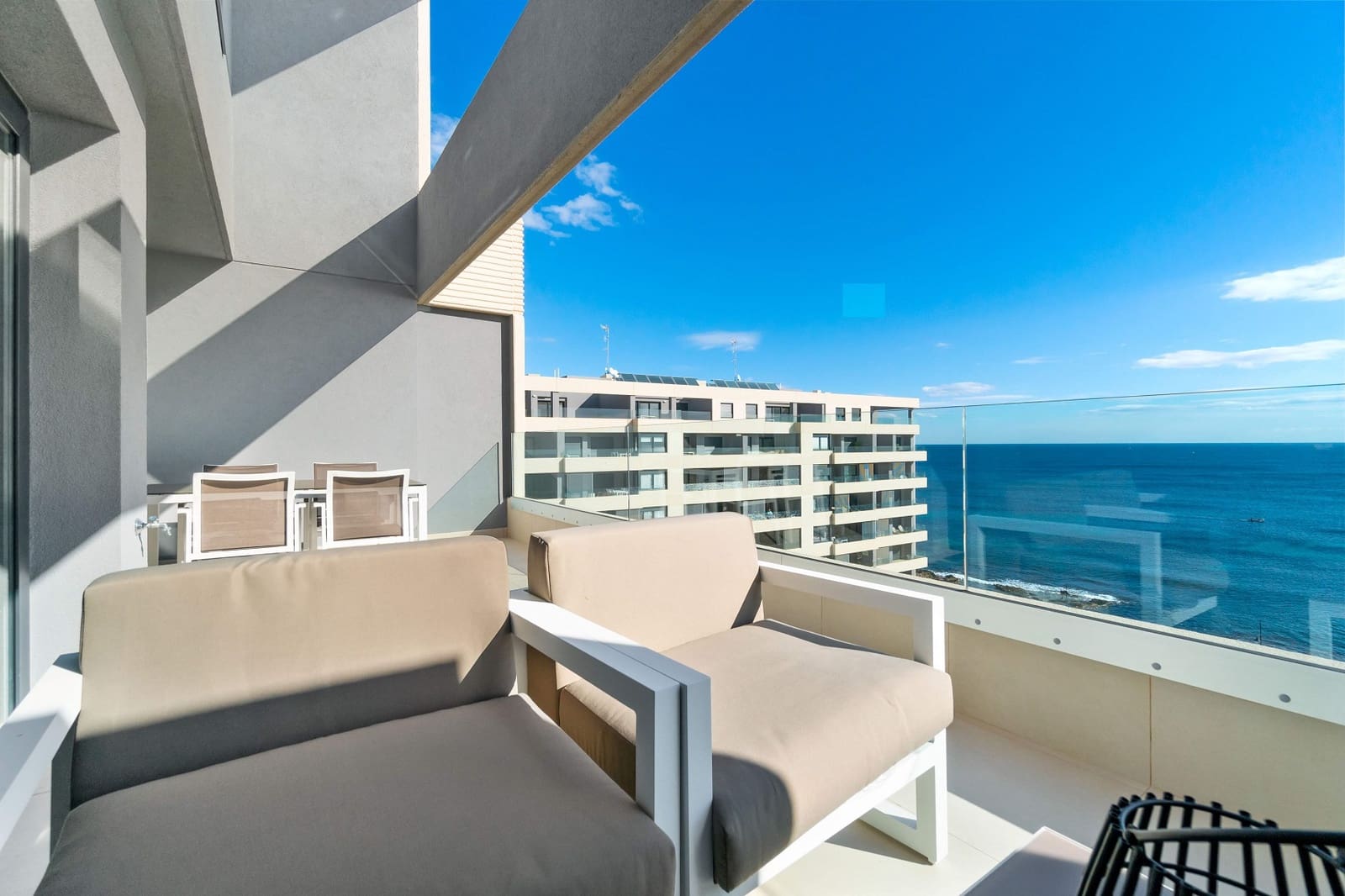 3 bedroom Beach Apartment for sale in Los Dolses with pool - € 469,000 (Ref: 9937179)