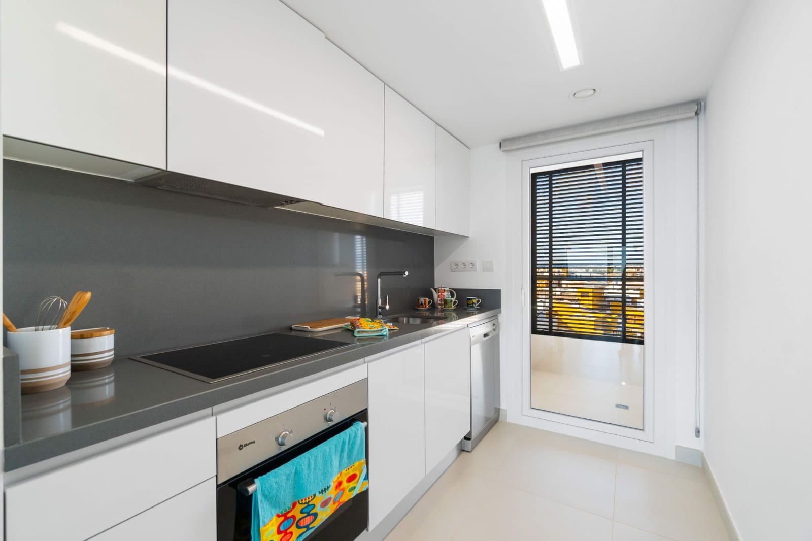 3 bedroom Beach Apartment for sale in Los Dolses with pool - € 469,000 (Ref: 9937179)