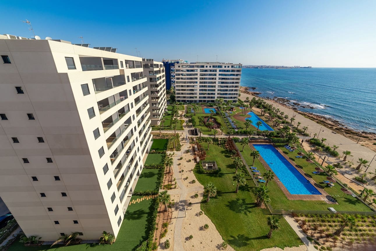 3 bedroom Beach Apartment for sale in Los Dolses with pool - € 469,000 (Ref: 9937179)