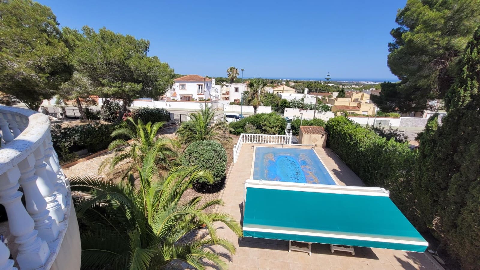 3 soveværelse Villa til salg i Pinar de Campoverde med swimmingpool garage - € 560.000 (Ref: 9958793)