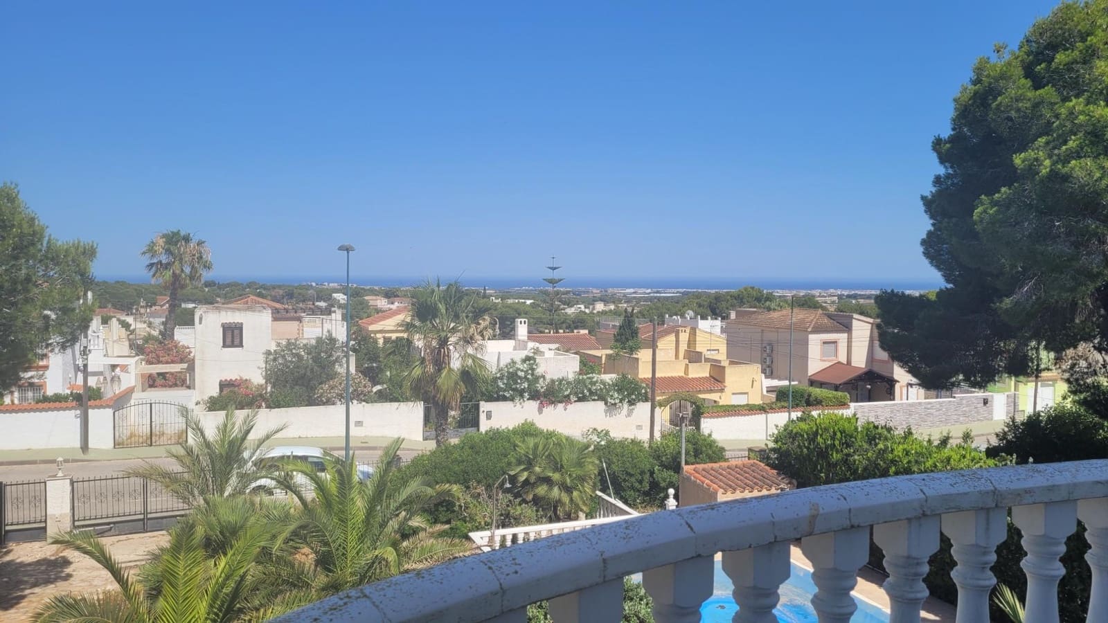 3 soveværelse Villa til salg i Pinar de Campoverde med swimmingpool garage - € 560.000 (Ref: 9958793)