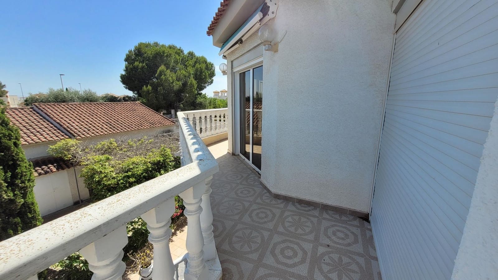 3 soveværelse Villa til salg i Pinar de Campoverde med swimmingpool garage - € 560.000 (Ref: 9958793)
