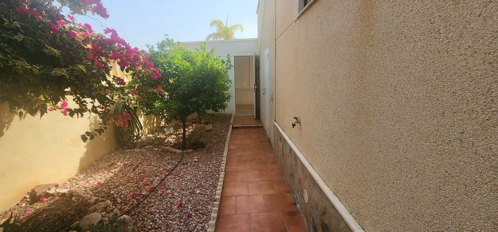 2 bedroom Villa for sale in Pinar de Campoverde with garage - € 175,000 (Ref: 9974347)