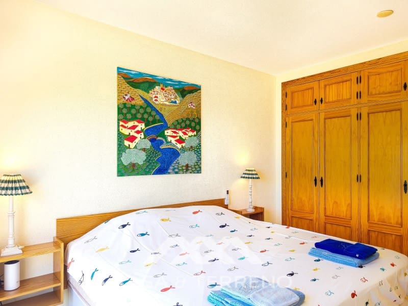 Chalet de 4 habitaciones en Arenas en venta con piscina garaje - 980.000 € (Ref: 10008876)