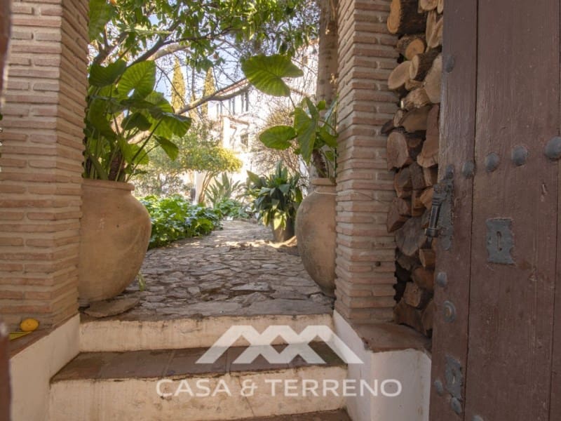 3 bedroom Townhouse for sale in Comares with pool - € 499,000 (Ref: 10027884)