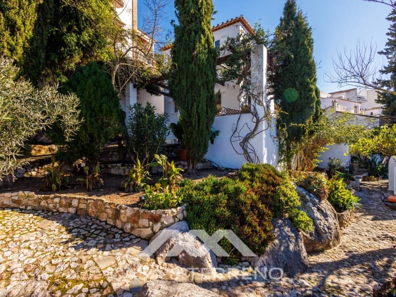 3 bedroom Townhouse for sale in Comares with pool - € 499,000 (Ref: 10027884)
