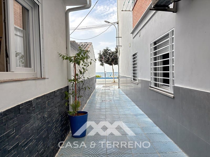 2 makuuhuone Omakotitalo vuokrattavana paikassa Caleta de Velez - 1 400 € (Ref: 10035124)