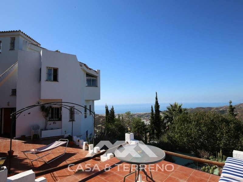 3 chambre Villa/Maison à vendre à Torrox - 950 000 € (Ref: 10035126)