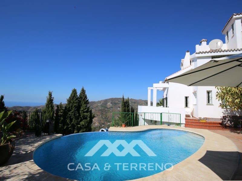 3 chambre Villa/Maison à vendre à Torrox - 950 000 € (Ref: 10035126)