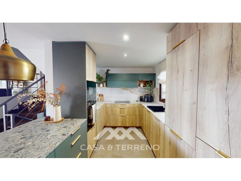 3 Zimmer Doppelhaus zu verkaufen in Almayate - 495.000 € (Ref: 10061723)