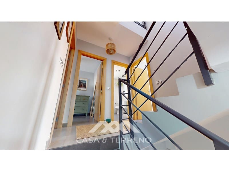 3 Zimmer Doppelhaus zu verkaufen in Almayate - 495.000 € (Ref: 10061723)