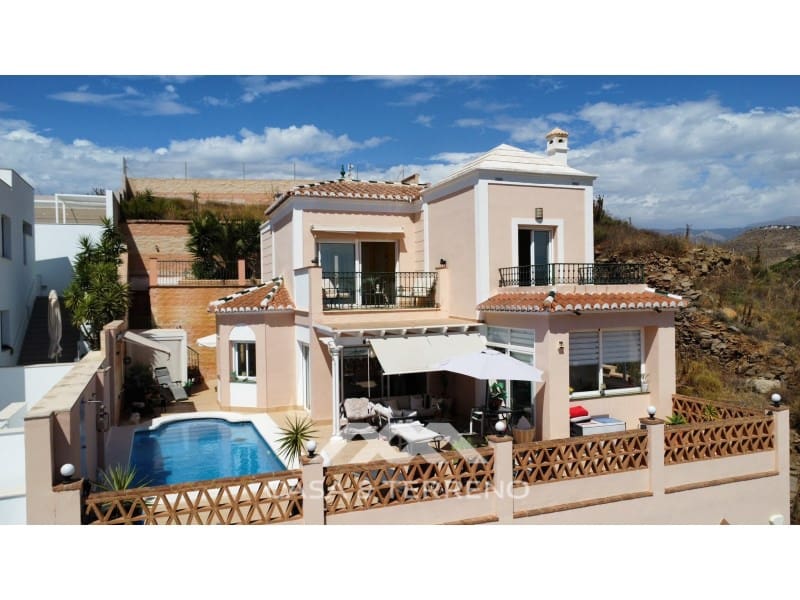 3 quarto Moradia para venda em El Penoncillo com piscina garagem - 795 000 € (Ref: 10078227)