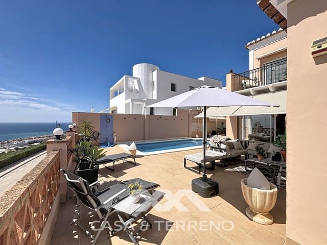 3 quarto Moradia para venda em El Peñoncillo, Torrox com piscina garagem - 795 000 € (Ref: 10078227)