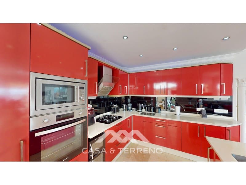 3 quarto Moradia para venda em El Penoncillo com piscina garagem - 795 000 € (Ref: 10078227)