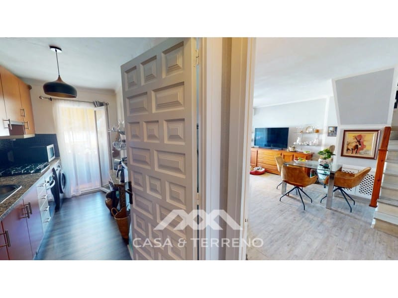 2 slaapkamer Appartement te koop in Caleta de Velez - € 380.000 (Ref: 10089467)