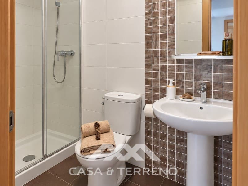 Appartement de 2 chambres à louer à Torre del Mar avec piscine garage - 1 400 € (Ref: 10094431)