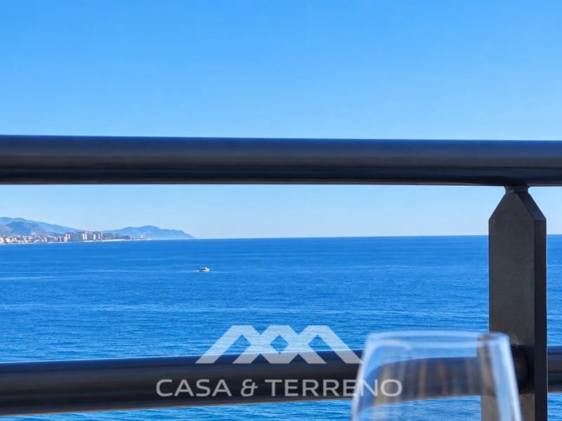Appartement de 2 chambres à louer à Torre del Mar avec piscine garage - 1 400 € (Ref: 10094431)
