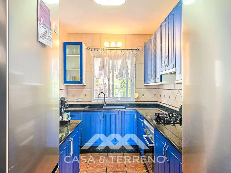 3 chambre Villa/Maison à vendre à Algarrobo avec piscine garage - 535 000 € (Ref: 10094432)