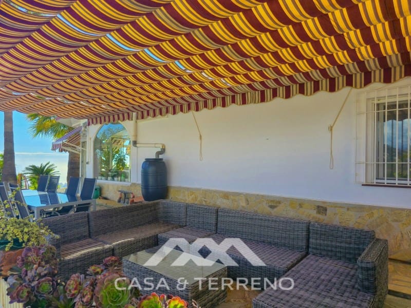 3 chambre Villa/Maison à vendre à Algarrobo avec piscine garage - 535 000 € (Ref: 10094432)