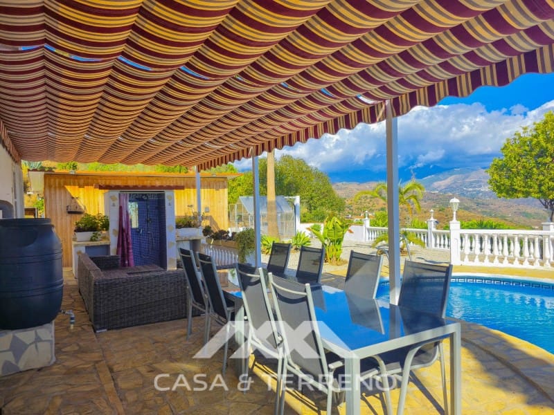 3 chambre Villa/Maison à vendre à Algarrobo avec piscine garage - 535 000 € (Ref: 10094432)