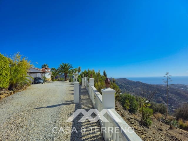 3 sypialnia Willa na sprzedaż w Algarrobo z basenem garażem - 535 000 € (Ref: 10094432)