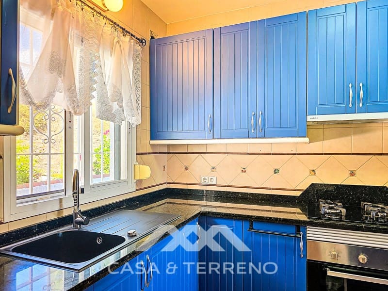 3 chambre Villa/Maison à vendre à Algarrobo avec piscine garage - 535 000 € (Ref: 10094432)