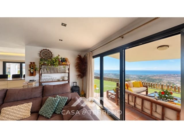 4 soverom Villa til salgs i Arenas med svømmebasseng garasje - € 1 395 000 (Ref: 10098209)