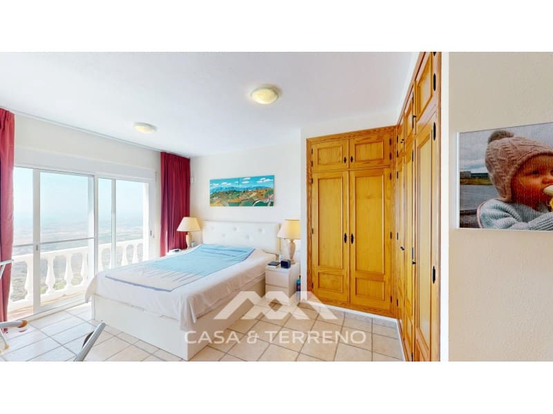 4 soverom Villa til salgs i Arenas med svømmebasseng - € 895 000 (Ref: 10115657)