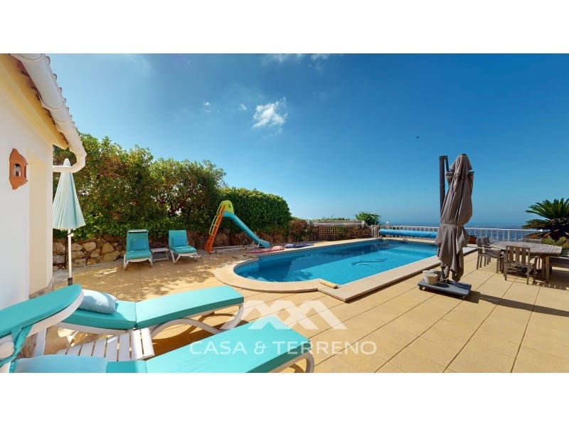 4 soverom Villa til salgs i Arenas med svømmebasseng - € 895 000 (Ref: 10115657)