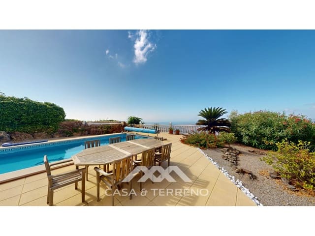 4 camera da letto Villa in vendita in Arenas con piscina - 895.000 € (Rif: 10115657)