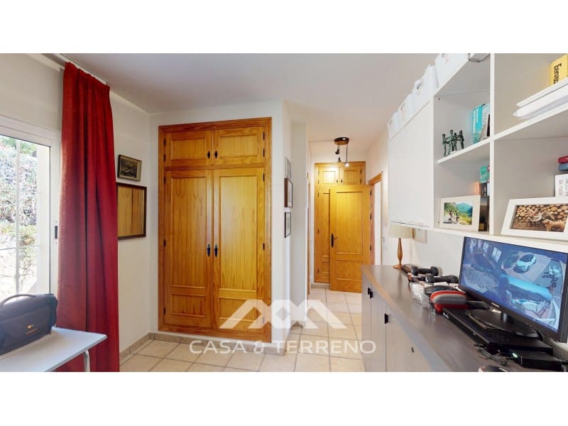 4 soverom Villa til salgs i Arenas med svømmebasseng - € 895 000 (Ref: 10115657)