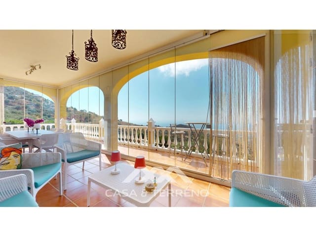 4 camera da letto Villa in vendita in Arenas con piscina - 895.000 € (Rif: 10115657)
